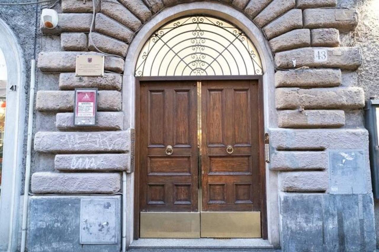 Simona's Vatican Buddyrent Appartamento *